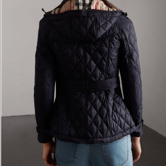 Authentic! Burberry Hooded Quilted Jacket w/ Belt - Picture 2 of 4